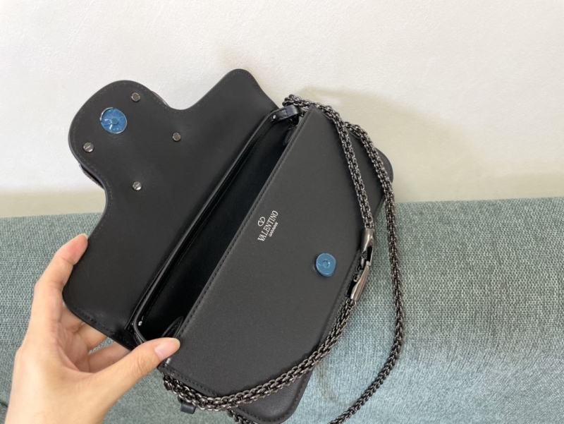 Va1e*ntin0 satchel bag